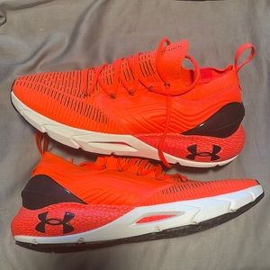 New Men’s Under Armour HOVR Phantom 2